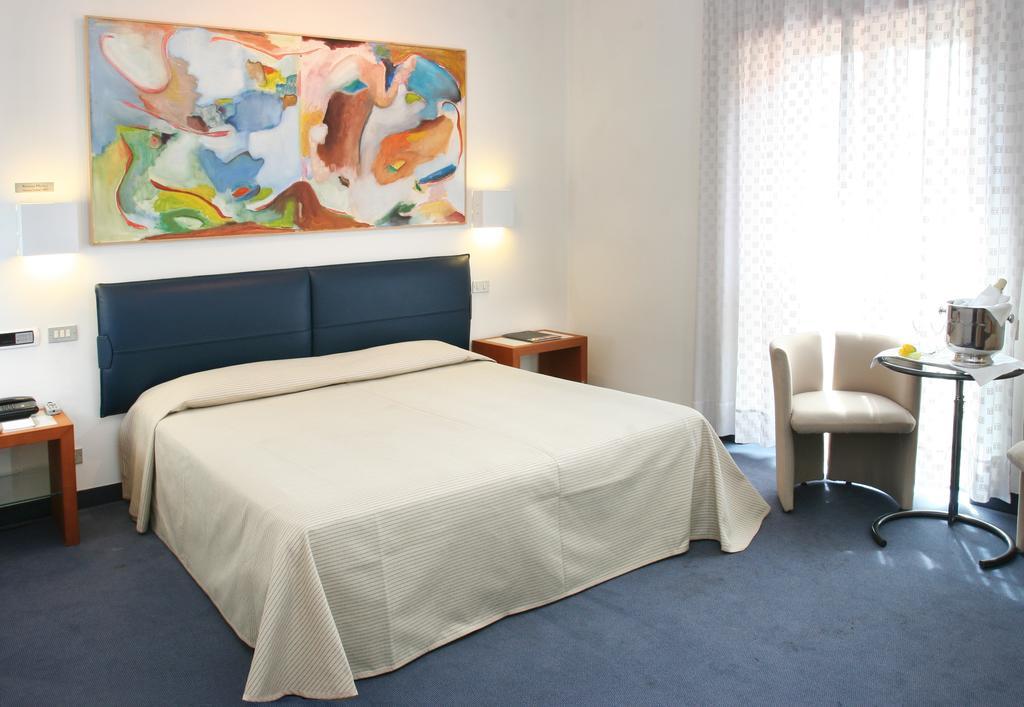 Arte Hotel פרוג'ה מראה חיצוני תמונה