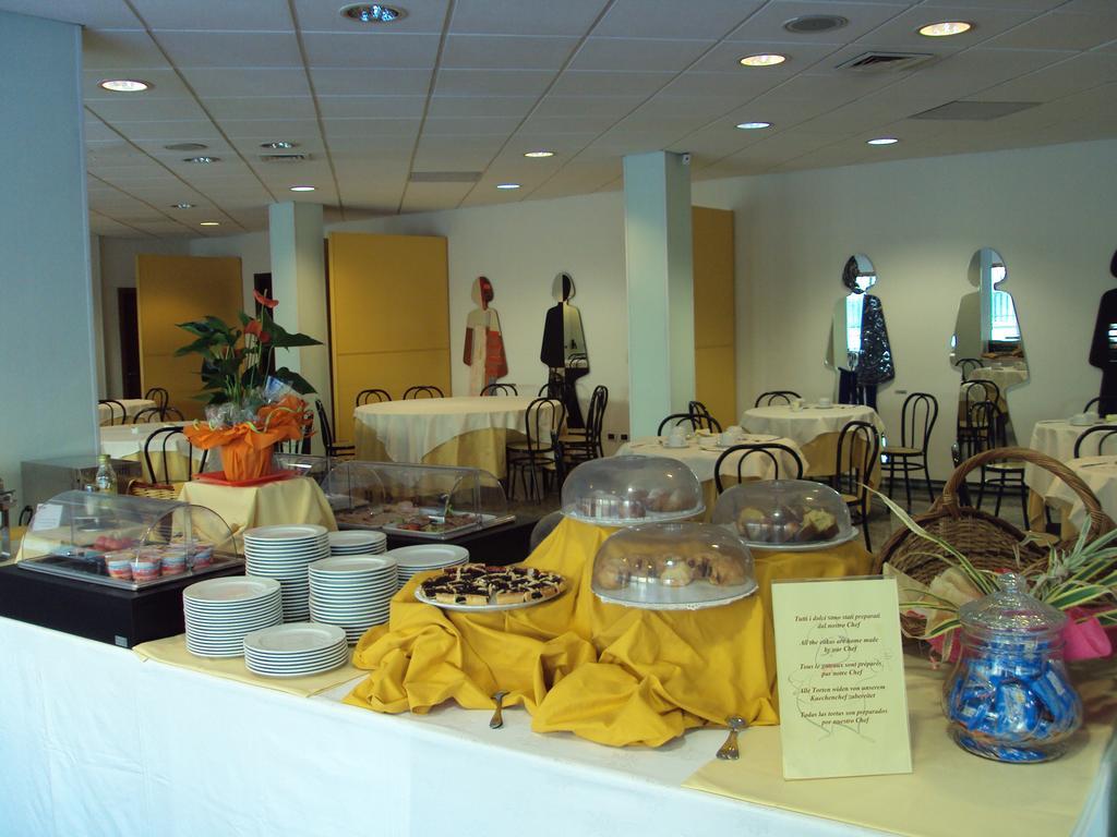 Arte Hotel פרוג'ה מראה חיצוני תמונה